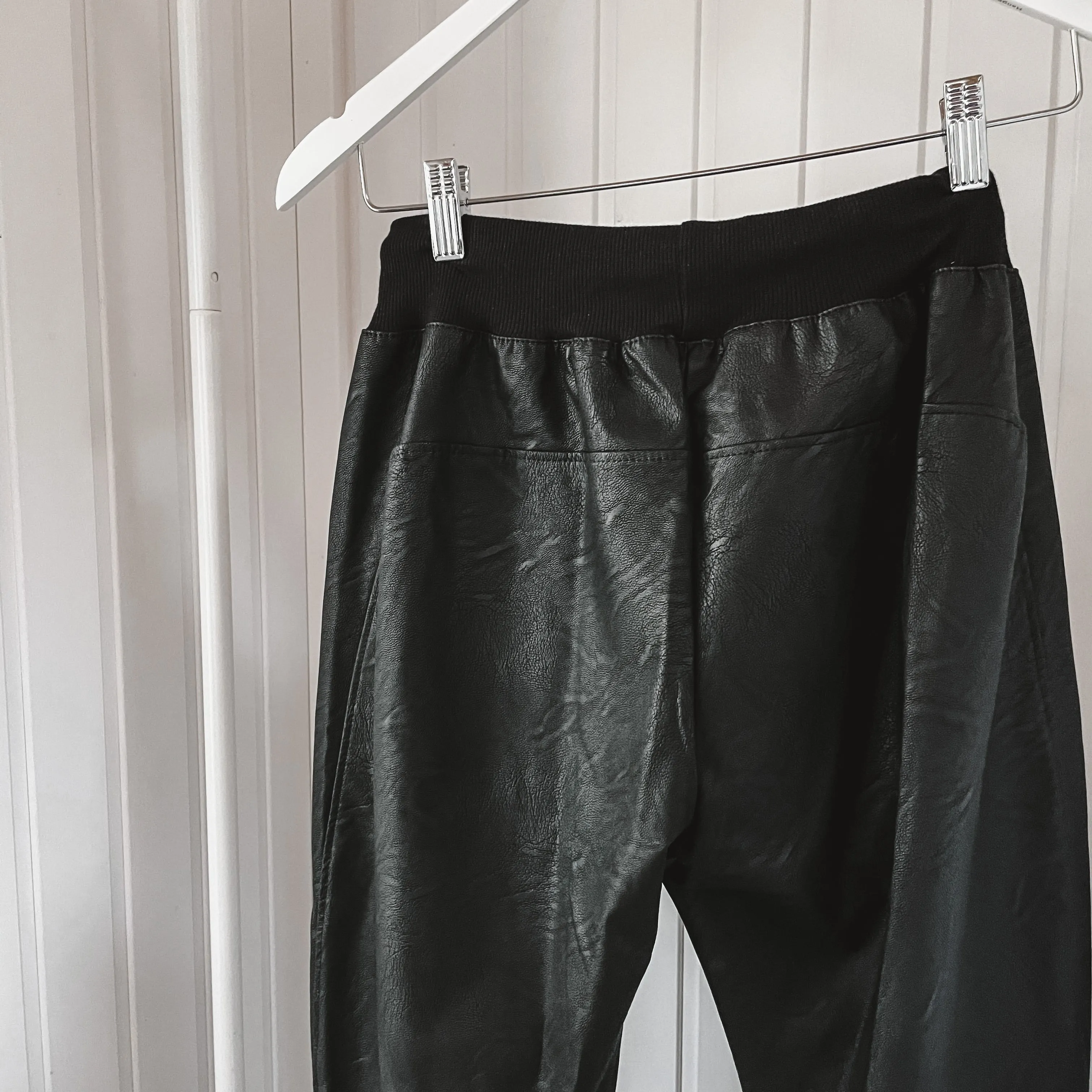 Full faux leather black ULTIMATE joggers