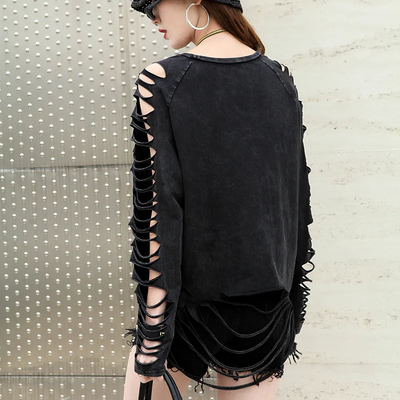 Gothic Women's T-Shirt with Long Sleeve / Black Loose Slim Hollow Pullover